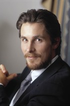 ˹ٰ Christian Bale
